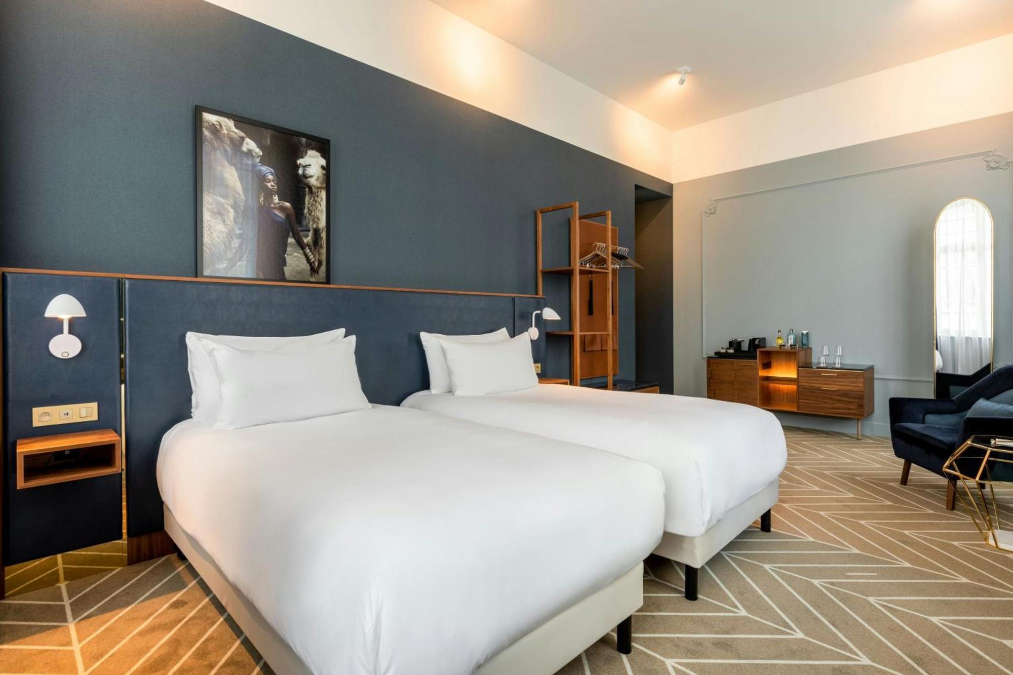 Hotel Sapphire House Antwerp, Autograph Collection By Marriott Zewnętrze zdjęcie A room at the hotel
