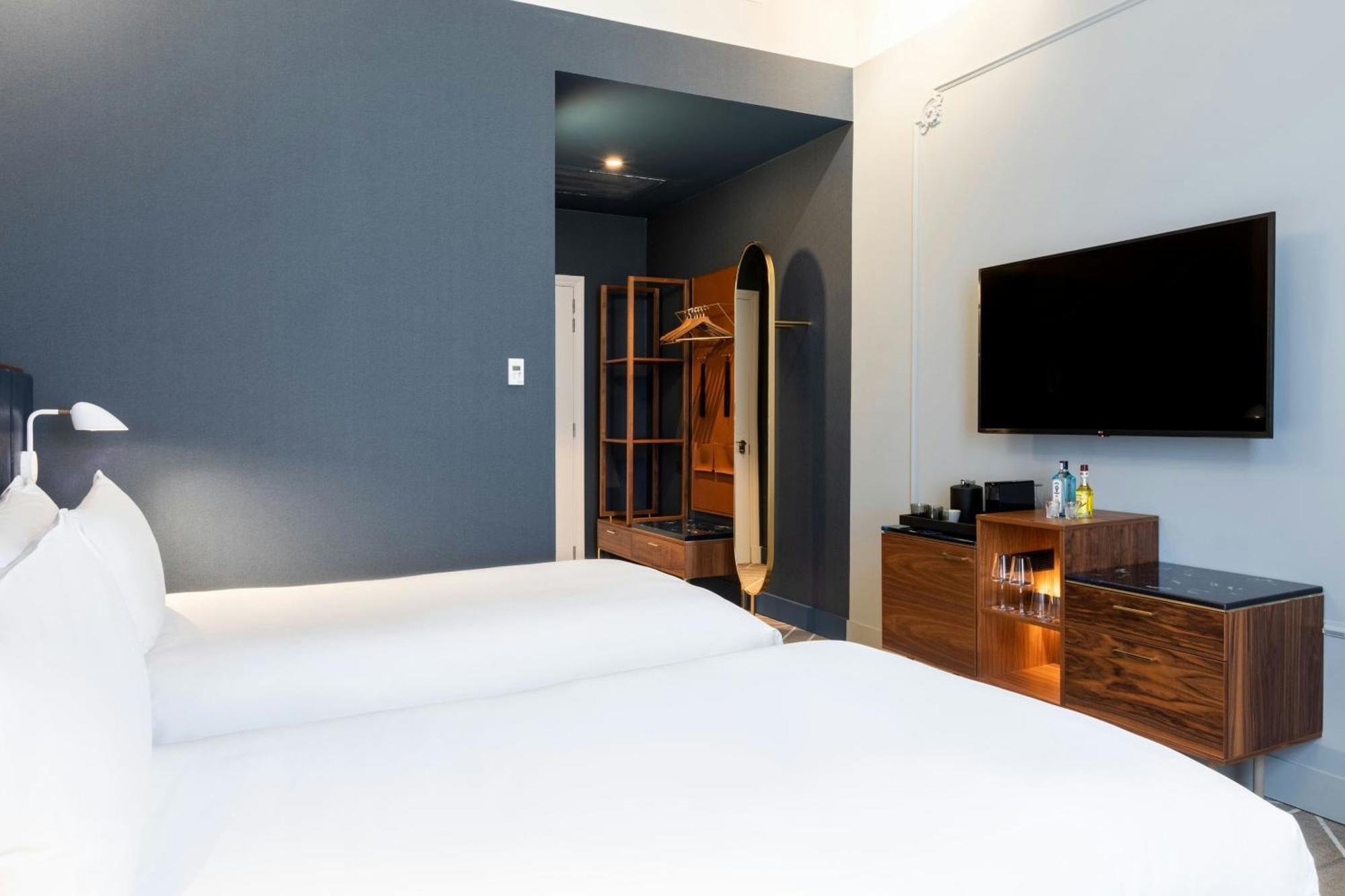 Hotel Sapphire House Antwerp, Autograph Collection By Marriott Zewnętrze zdjęcie A room at the hotel